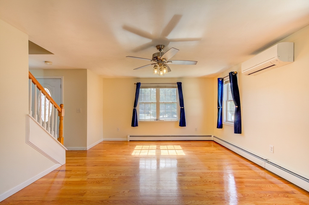 17 Lynne Road Wareham, MA 02571 - Photo 21 of 42 a view of an entryway