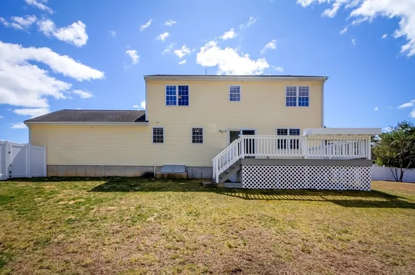 $699,850 | 17 Lynne Road, Wareham, MA 02571