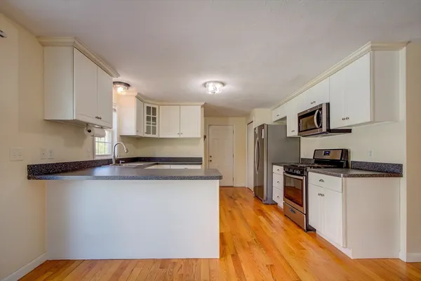 $699,850 | 17 Lynne Road, Wareham, MA 02571