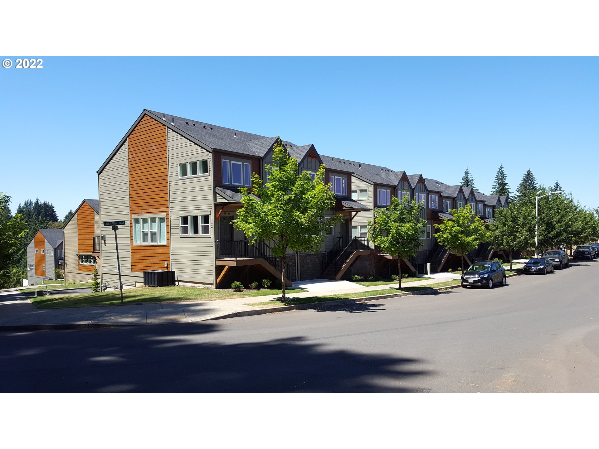 a black and white photo of a house