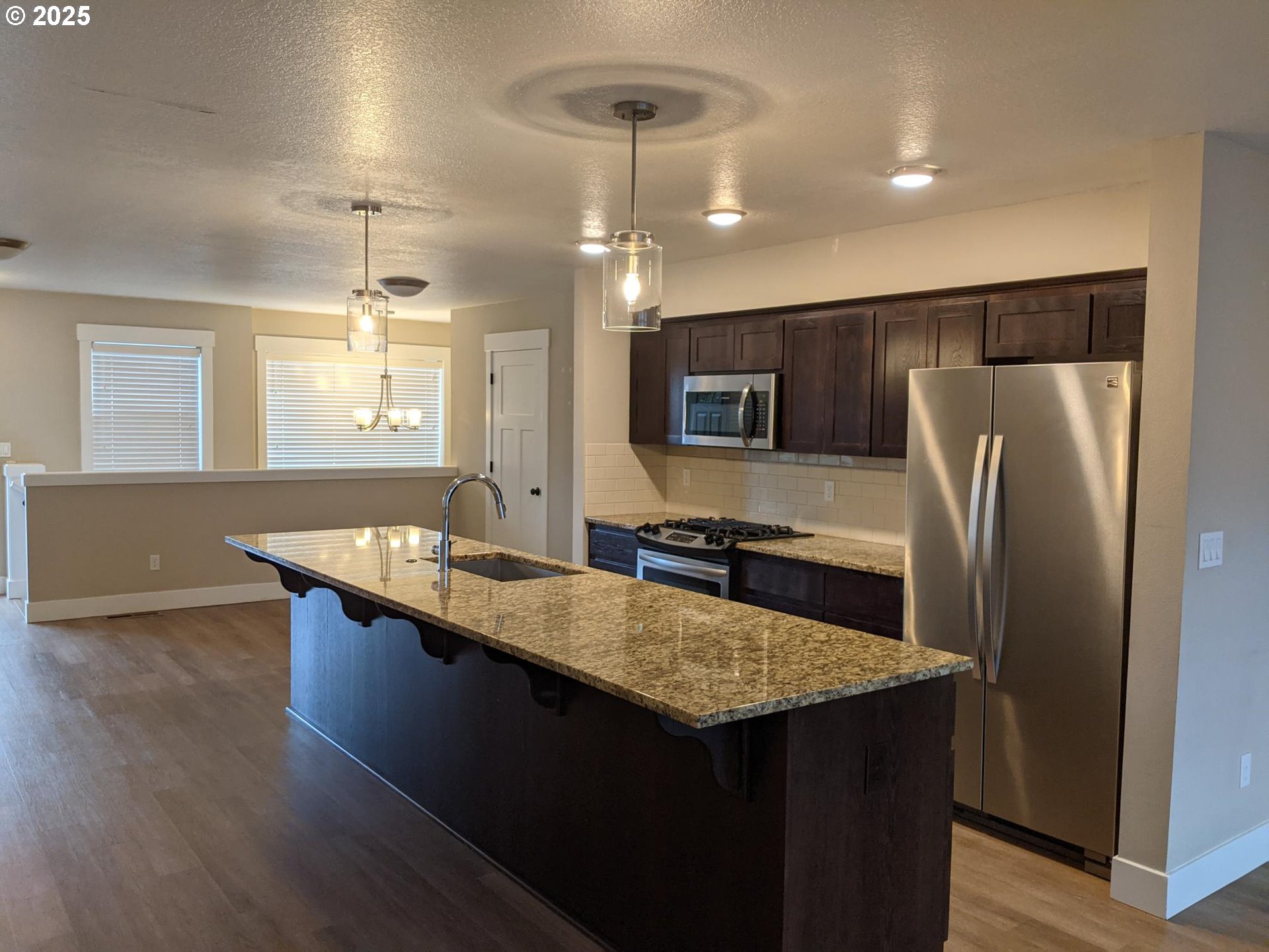 16765 Champion Way Sandy, OR 97055 - Photo 5 of 8