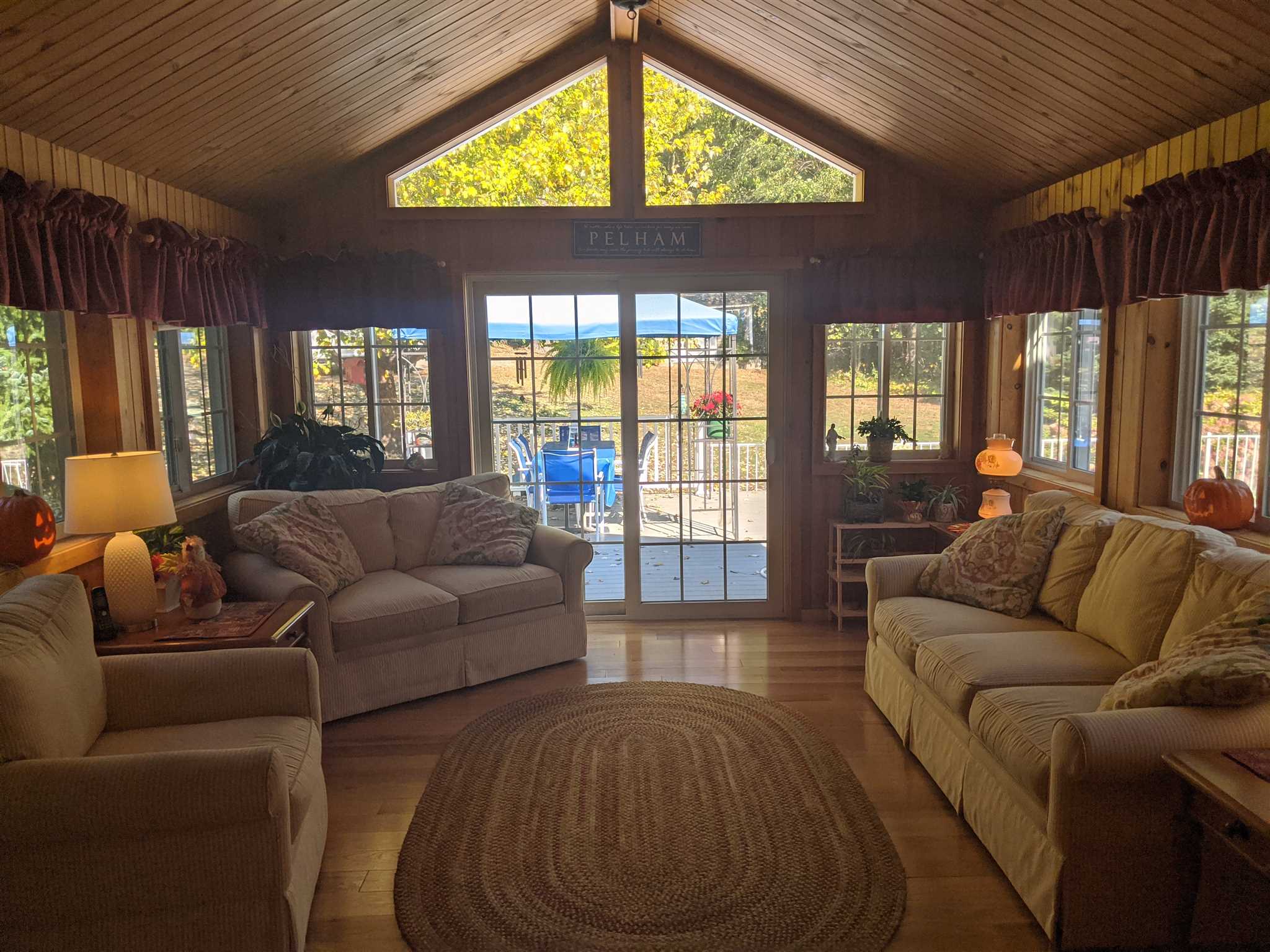 216 Sherburne Road Pelham, NH 03076 - Photo 6 of 19 Gallery Image 6