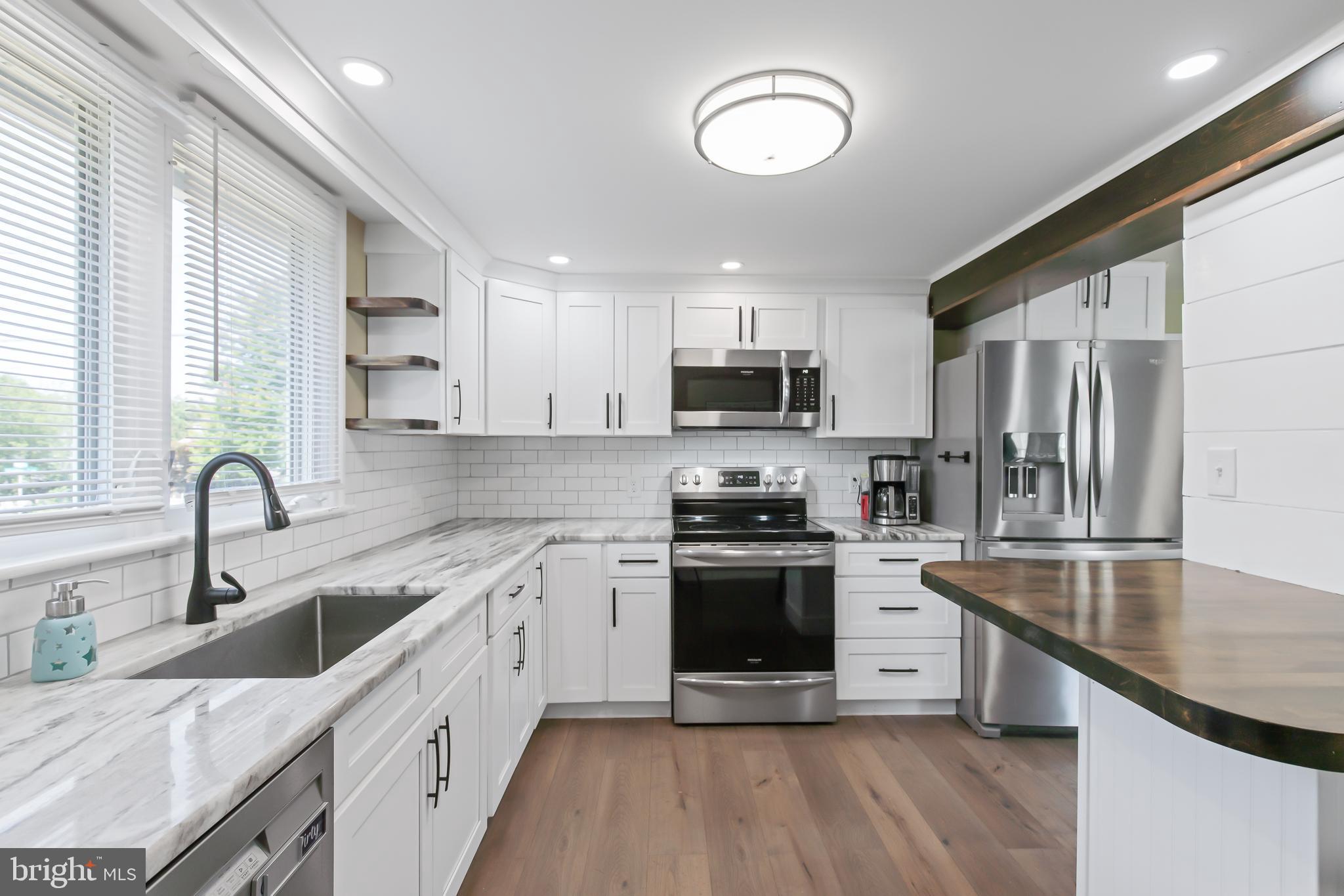 732 Stackstown Road Bainbridge, PA 17502 - Photo 16 of 40