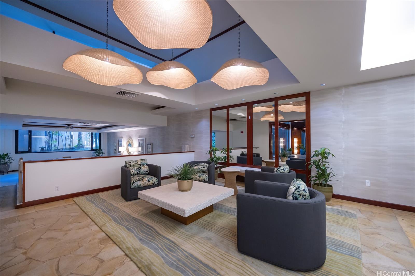 343 Hobron Lane, Unit 3901 Honolulu, HI 96815 - Photo 25 of 25 a living room with furniture and window