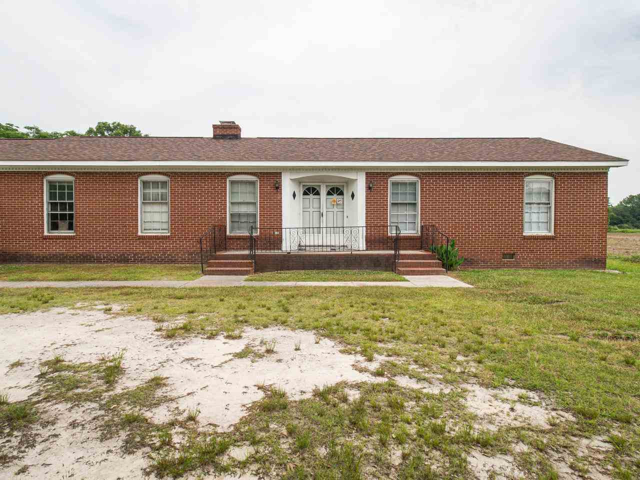 305 Myrtle Road Selma, NC 27576 - Photo 2 of 23 Photo 2