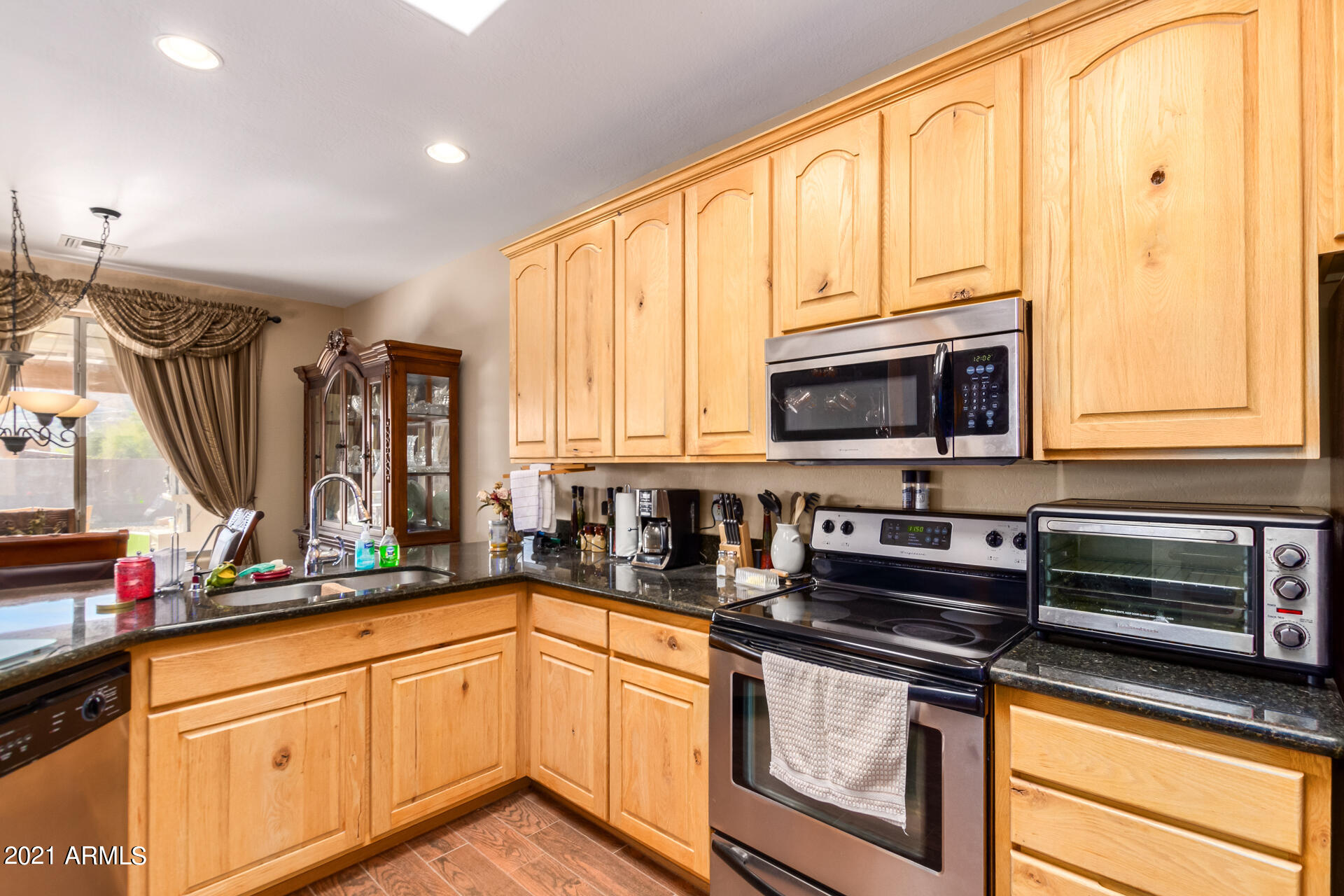 2907 West Irvine Road Phoenix, AZ 85086 - Photo 16 of 46 0016-16 Irvine 2907