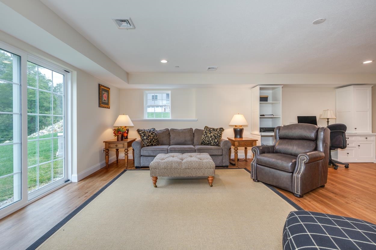 10 Springfield Drive East Hampstead, NH 03826 - Photo 23 of 40