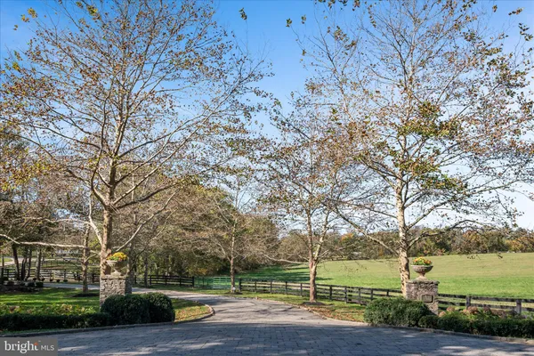 $3,200,000 | 17635 Harmony Church Road, Hamilton, VA 20158