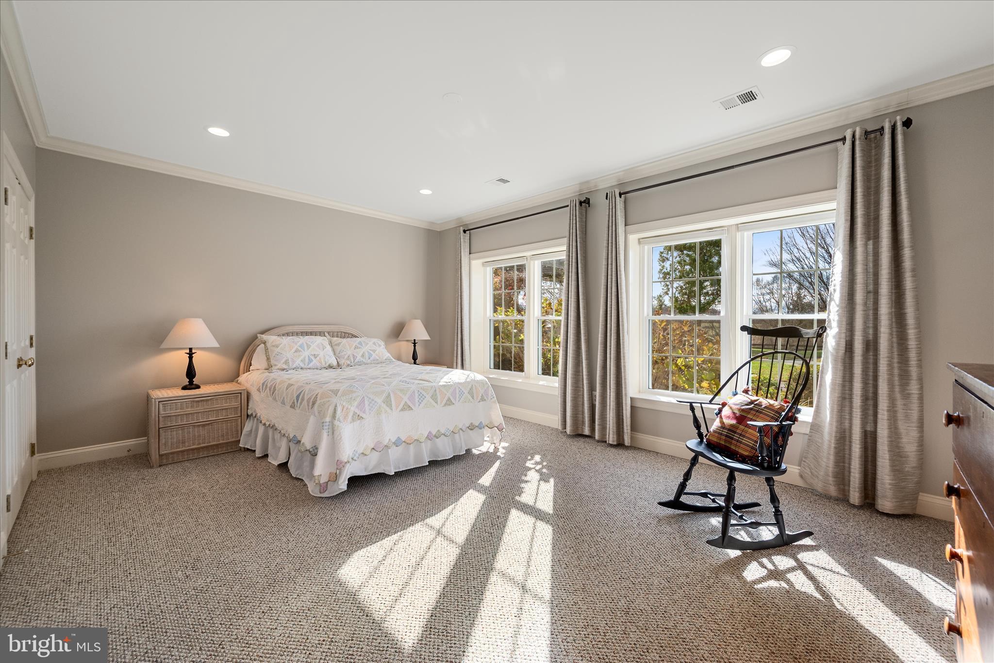 17635 Harmony Church Road Hamilton, VA 20158 - Photo 88 of 108 a bedroom with a bed and large window