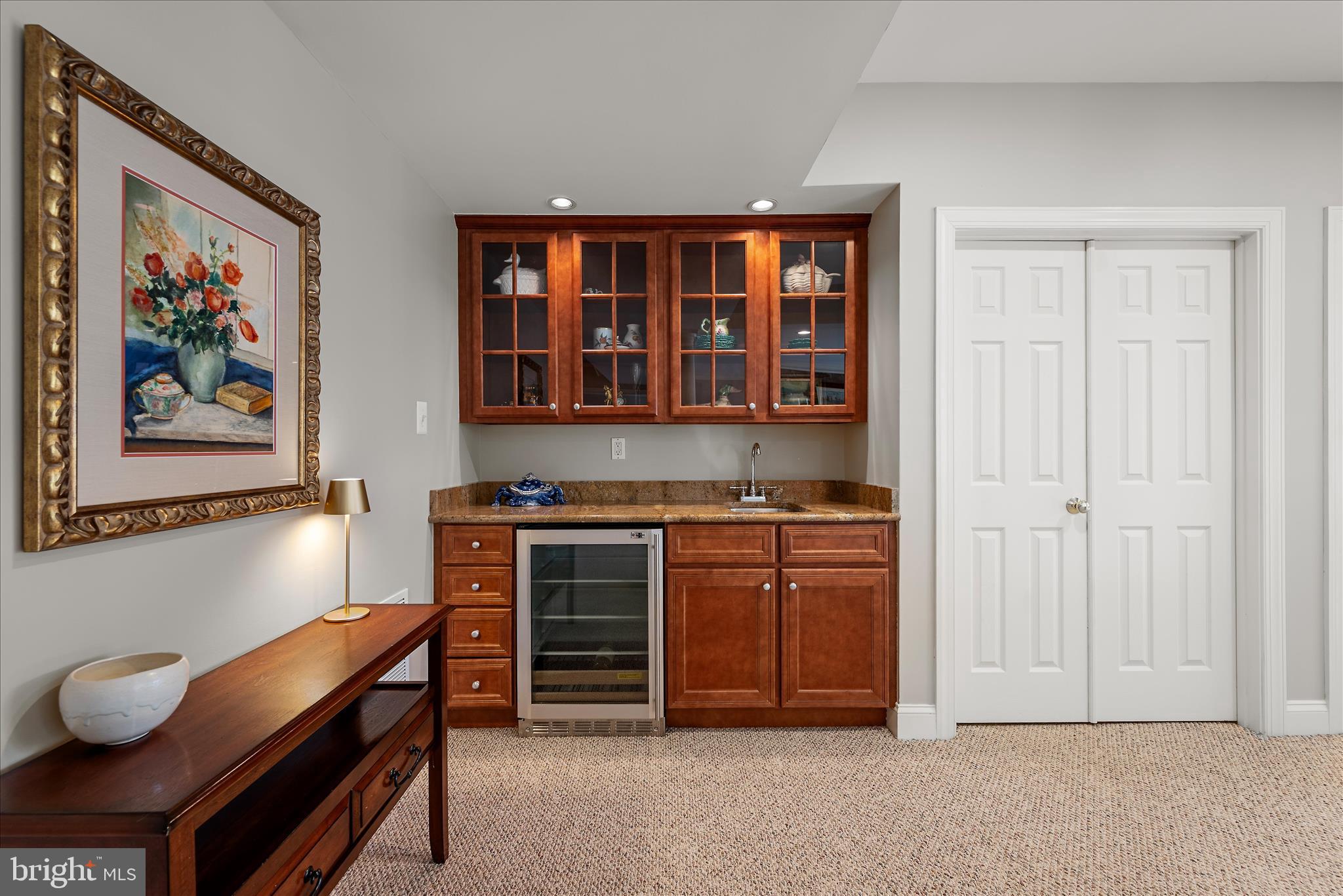 17635 Harmony Church Road Hamilton, VA 20158 - Photo 91 of 108 Mini fridge and wet bar area