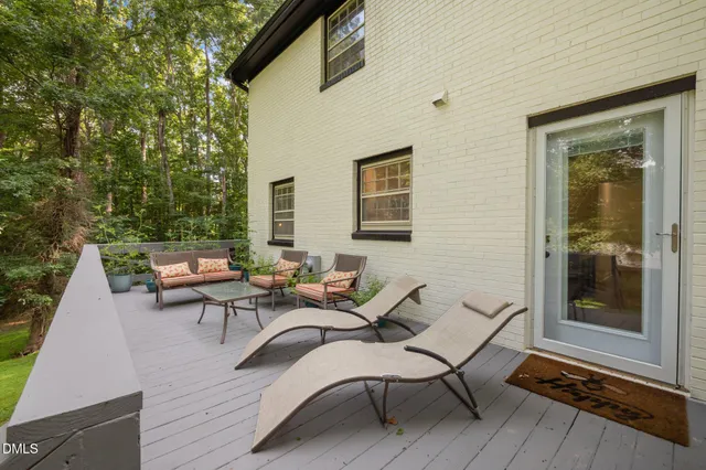 $425,000 | 6817 Guess Road, Hillsborough, NC 27278