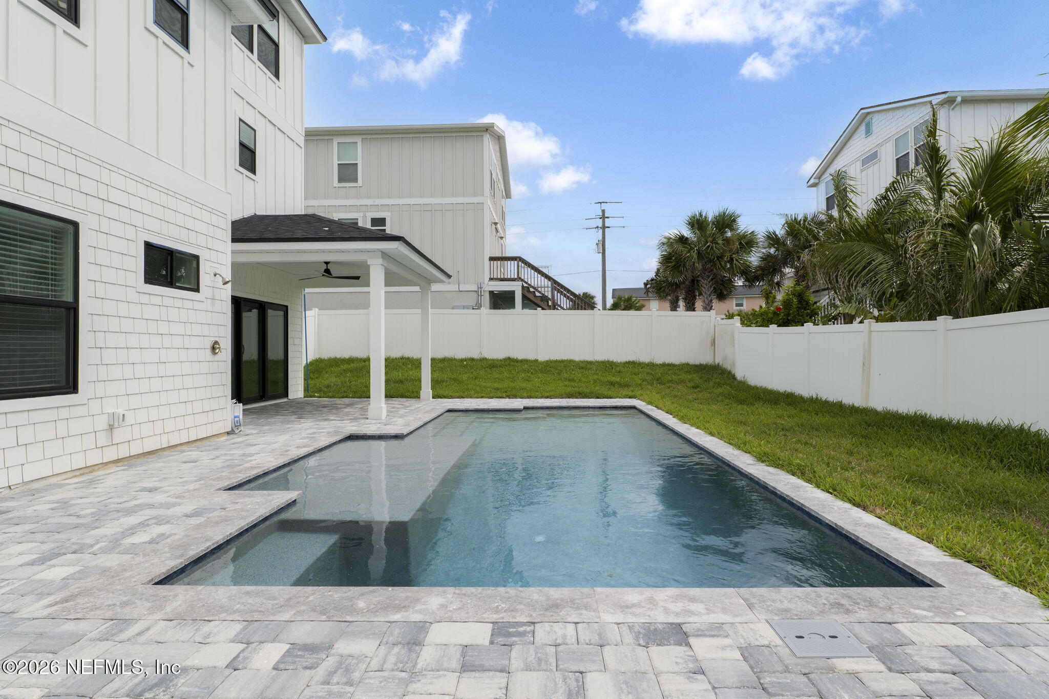 213 Twenty-First Street St. Augustine, FL 32084 - Photo 47 of 50 a view of a backyard of a house