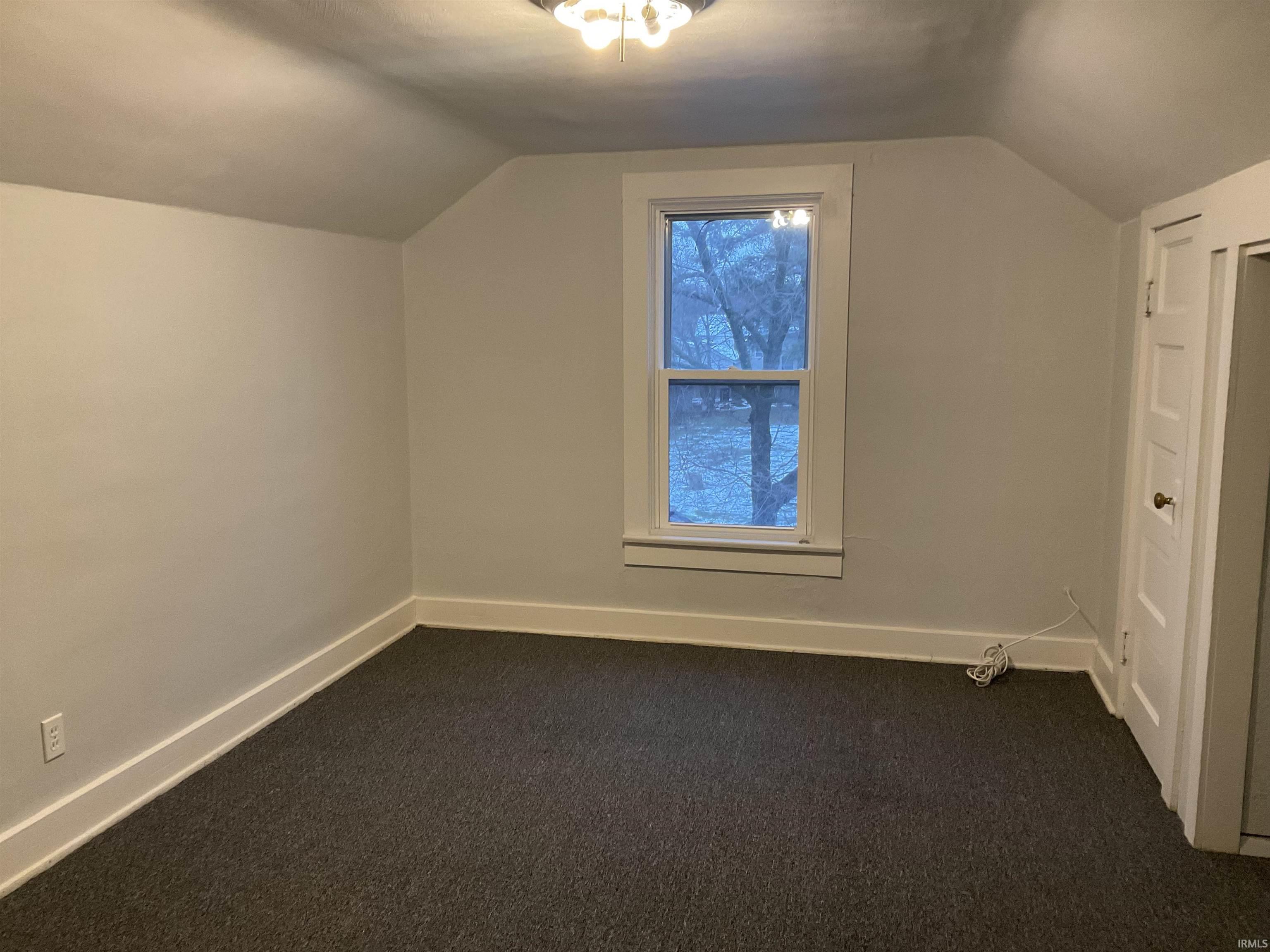 4022 Reed Street Fort Wayne, IN 46806 - Photo 6 of 11