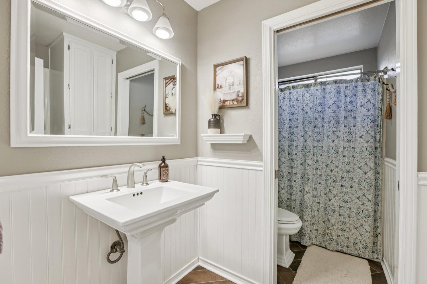 1890 Spring Valley Way Tracy, CA 95377 - Photo 24 of 35