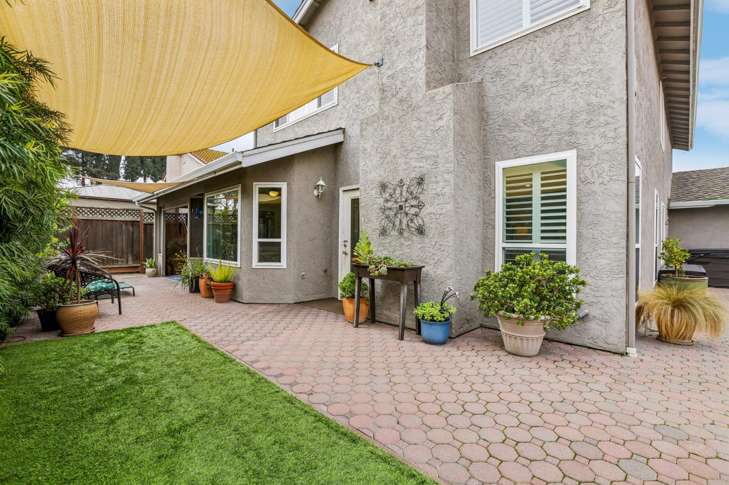 1890 Spring Valley Way Tracy, CA 95377 - Photo 32 of 35