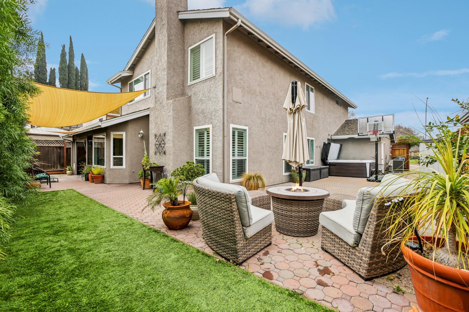 1890 Spring Valley Way Tracy, CA 95377 - Photo 34 of 35