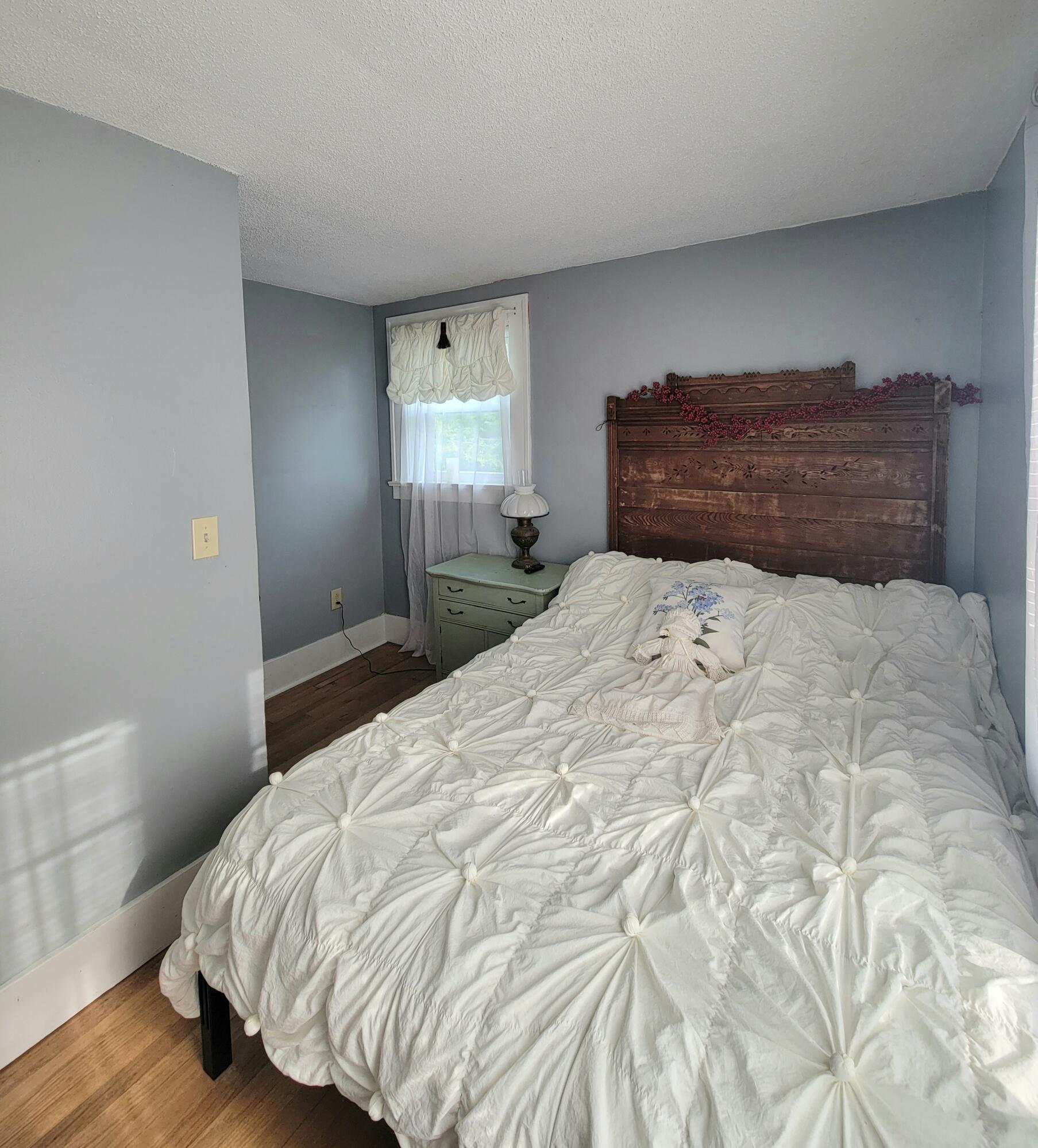 27 Delaware Street Rouses Point, NY 12979 - Photo 21 of 36