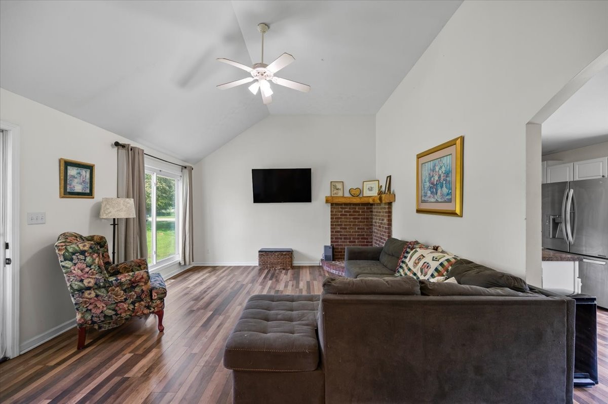 2454 Gene Fitzgerald Road Columbia, TN 38401 - Photo 5 of 28
