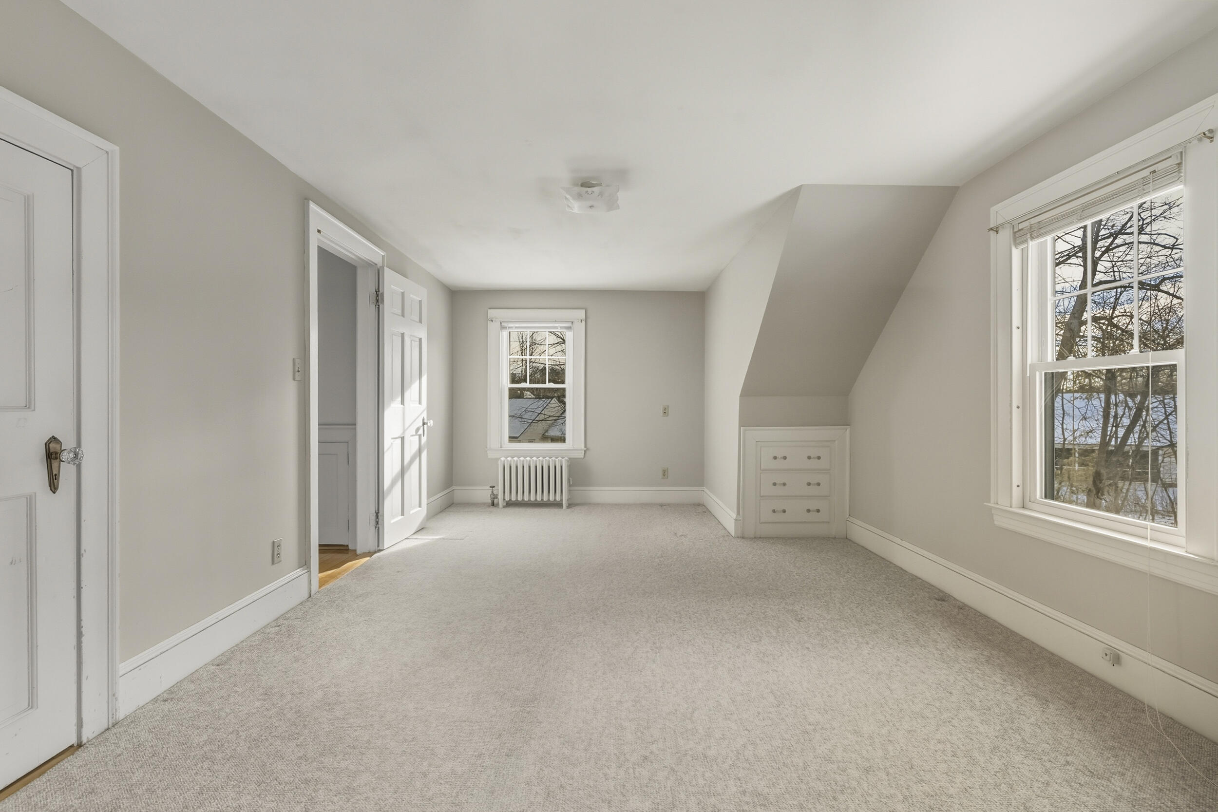 28 Clifford Street South Portland, ME 04106 - Photo 25 of 50 53_28clifford-79