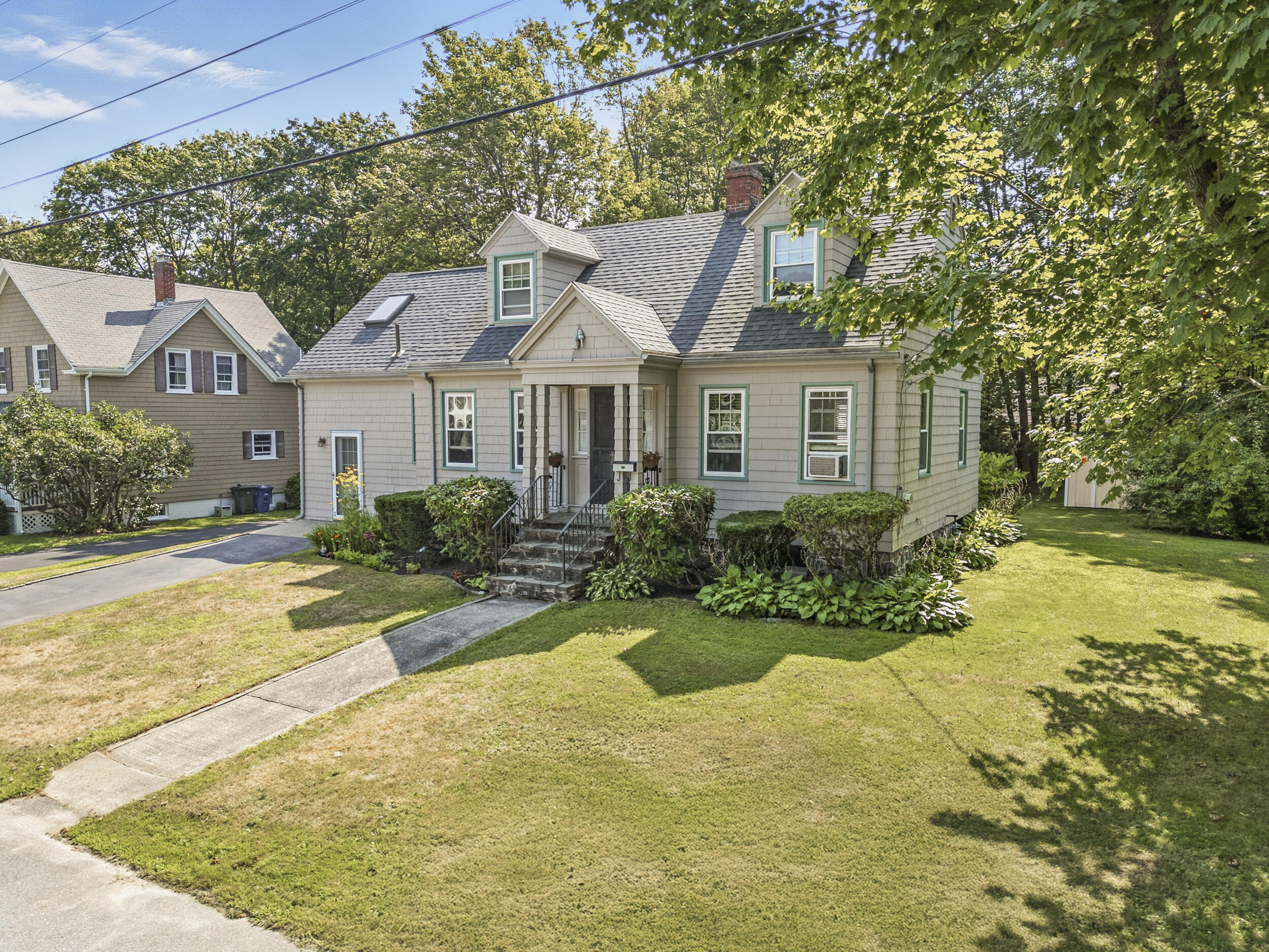 28 Clifford Street South Portland, ME 04106 - Photo 40 of 50 28clifford-11