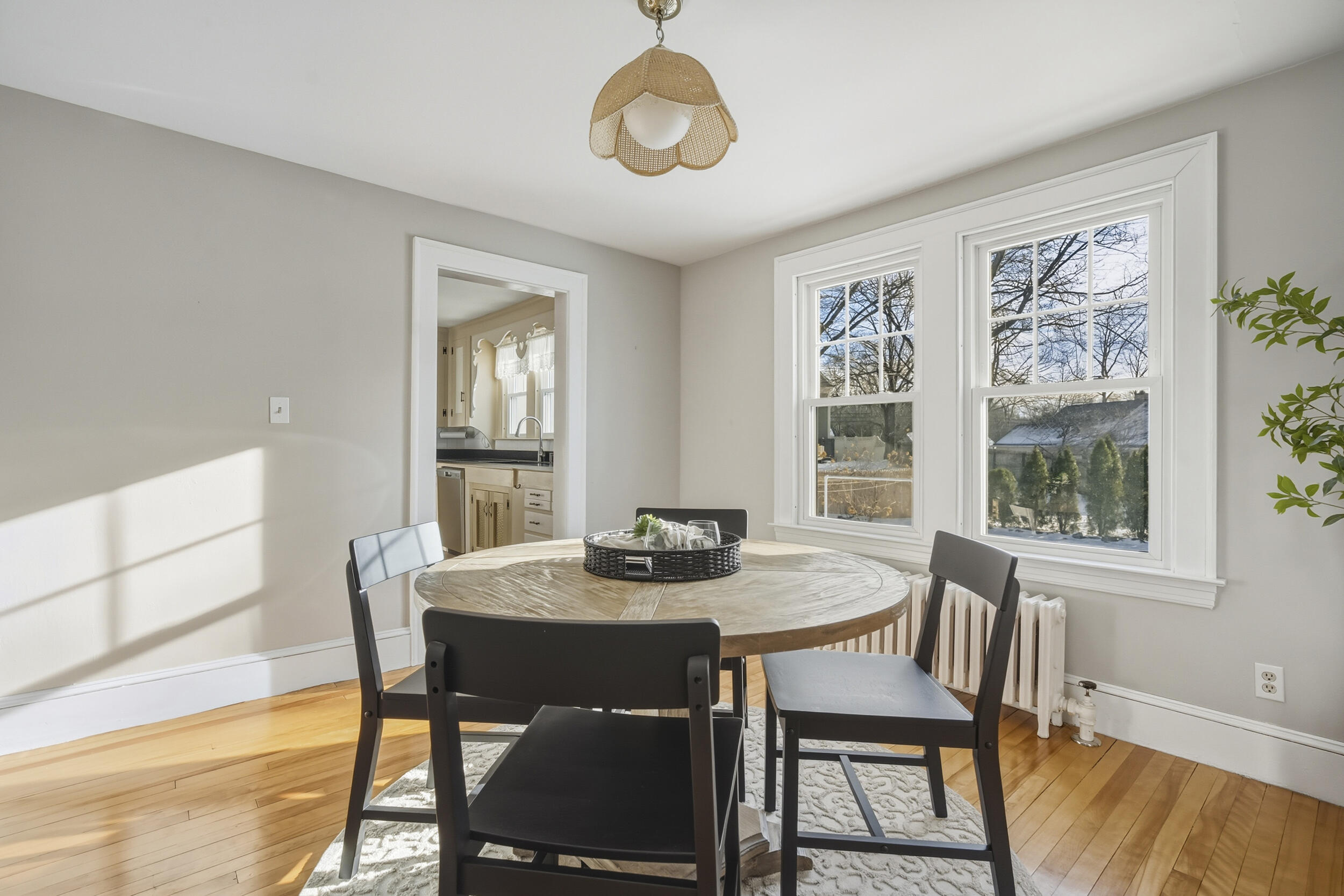 28 Clifford Street South Portland, ME 04106 - Photo 5 of 50 26_28clifford-47