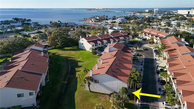 $314,900 | 2364 Hanover Drive, Dunedin, FL 34698