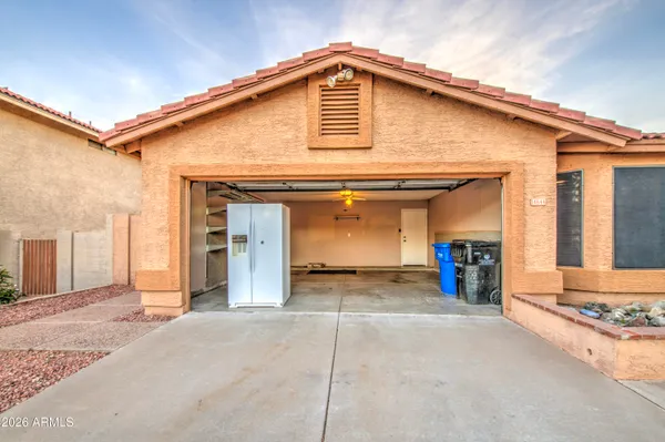 $595,000 | 14844 South 27th Way, Phoenix, AZ 85048