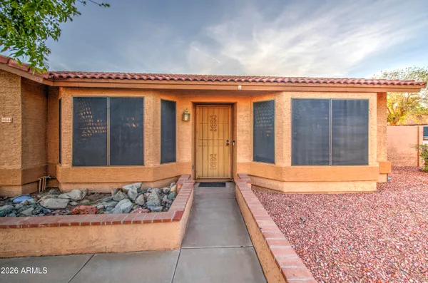 $595,000 | 14844 South 27th Way, Phoenix, AZ 85048