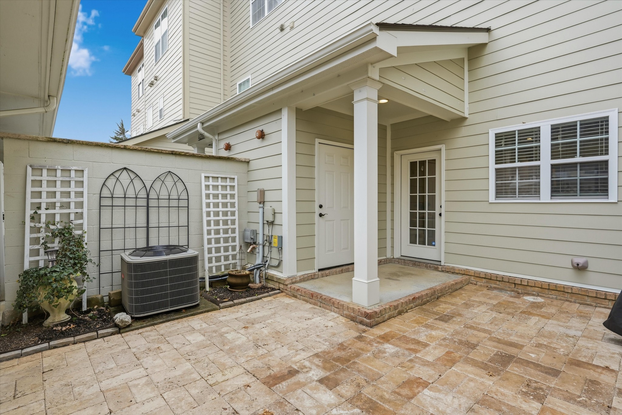 4213 Prestwick Place Spring Hill, TN 37174 - Photo 22 of 52 a view of front door and garage