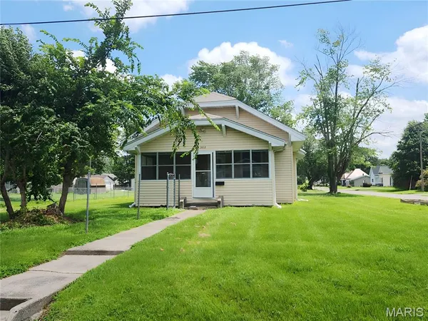 $106,000 | 302 North 3rd Street, Chaffee, MO 63740