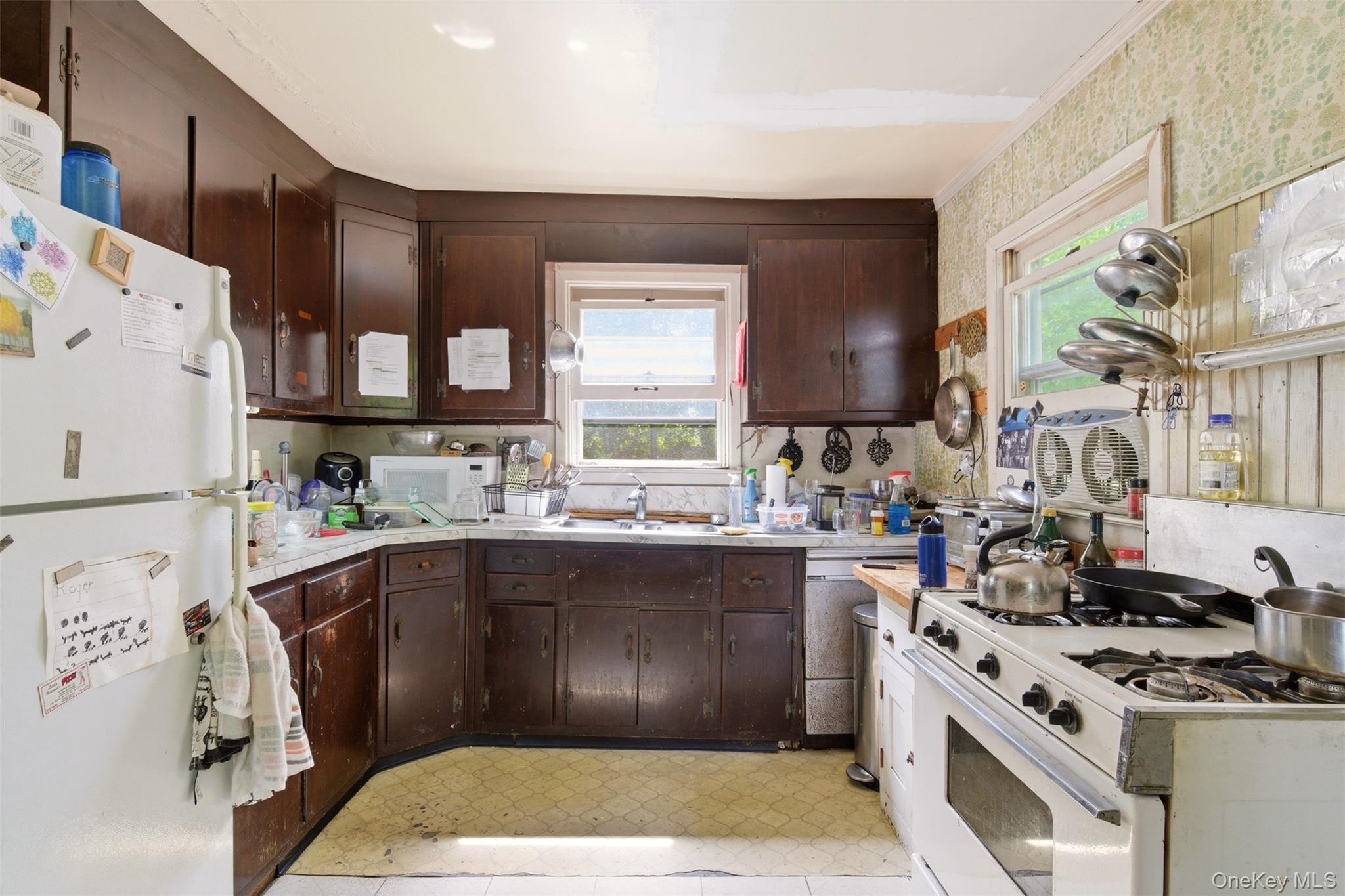 215 Main Street Cold Spring Harbor, NY 11724 - Photo 14 of 26