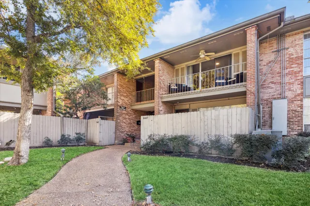 $169,900 | 6465 Bayou Glen Road, Houston, TX 77057