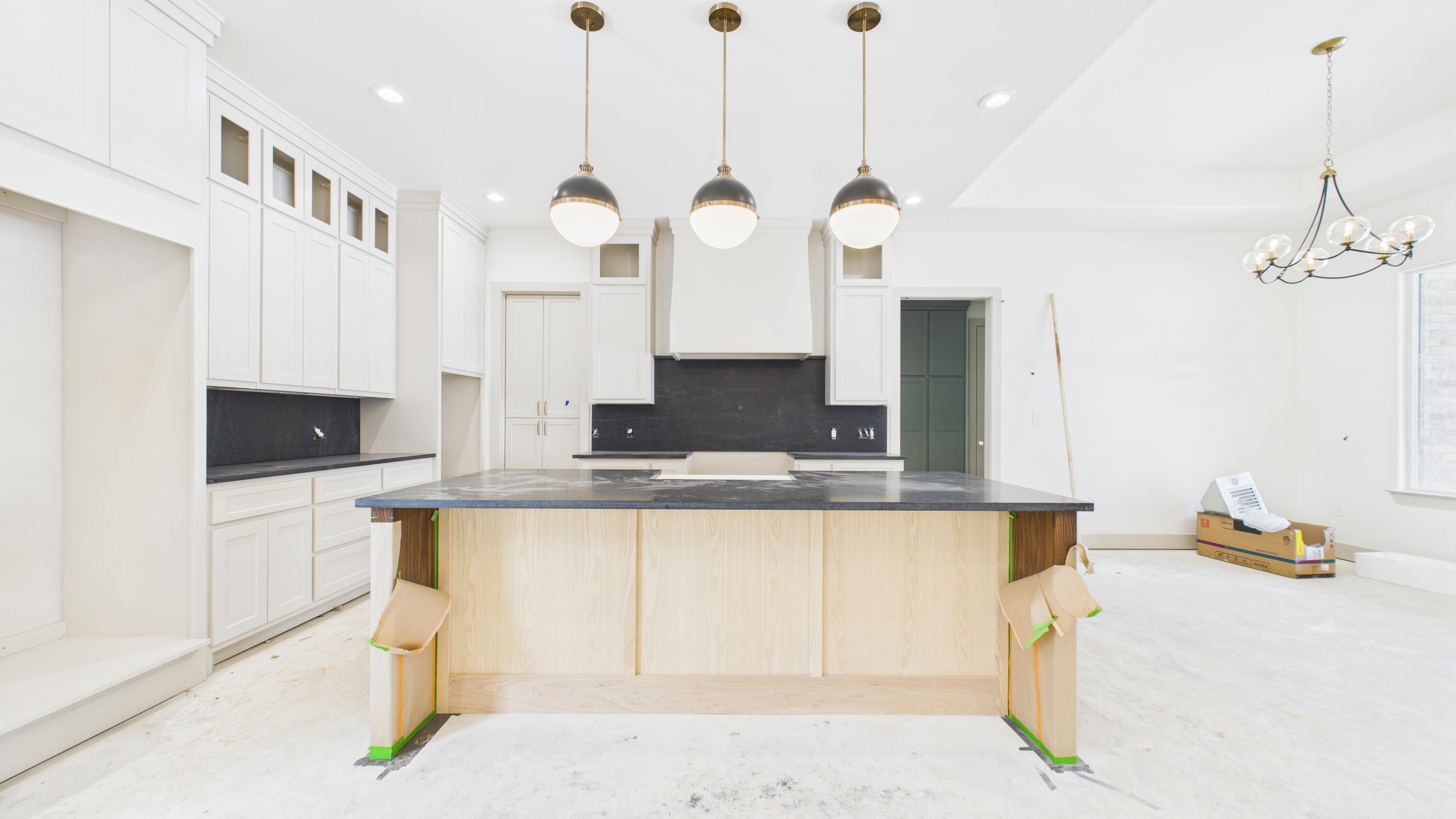 4620 138th Place Lubbock, TX 79424 - Photo 18 of 45 CAM03710G0-PR0180-STILL016