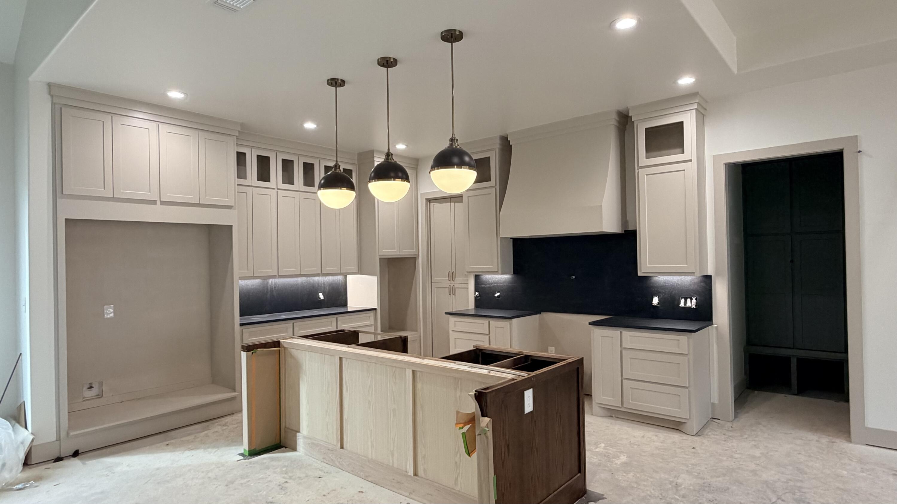 4620 138th Place Lubbock, TX 79424 - Photo 2 of 45 IMG_2819