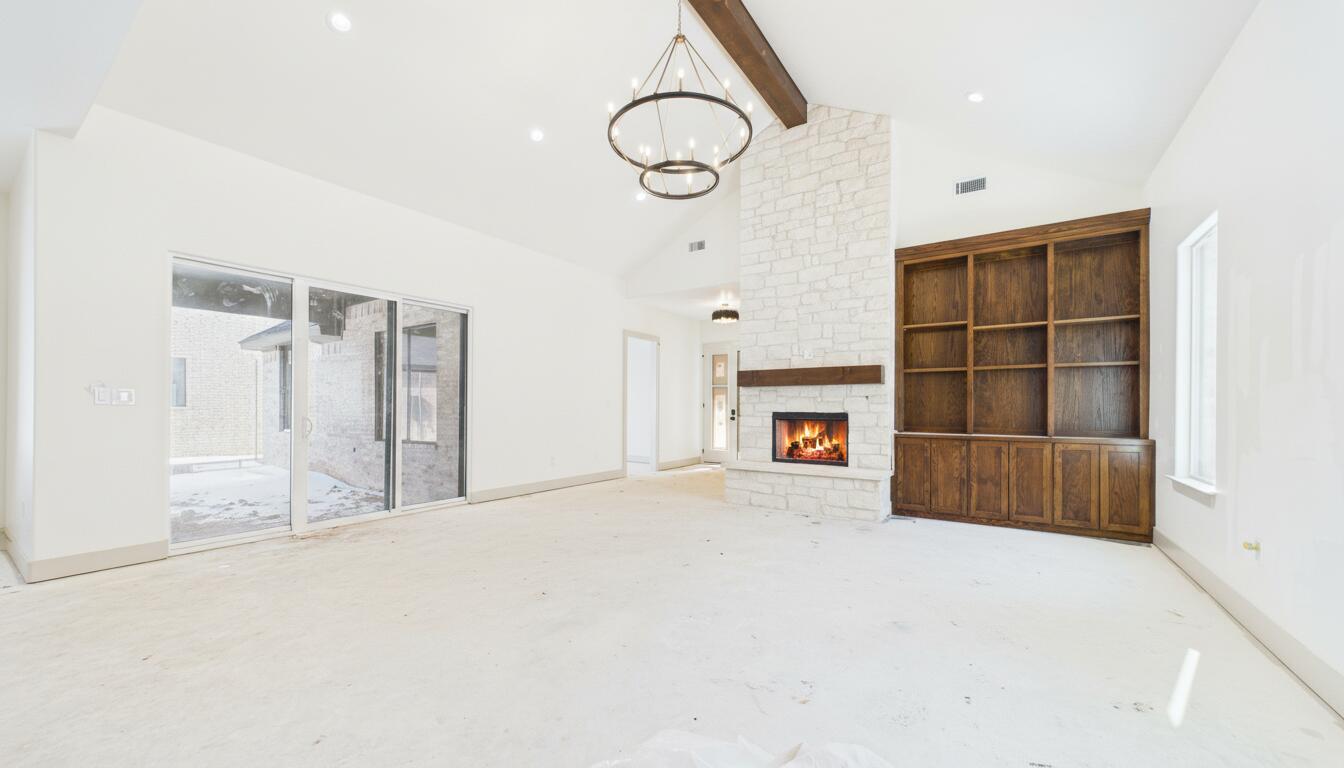 4620 138th Place Lubbock, TX 79424 - Photo 4 of 45 IMG_4992