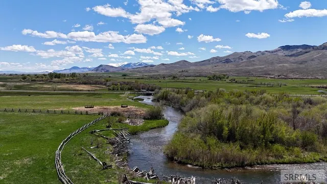 $696,000 | 11 Valley Road, Ellis, ID 83235