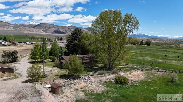 $696,000 | 11 Valley Road, Ellis, ID 83235