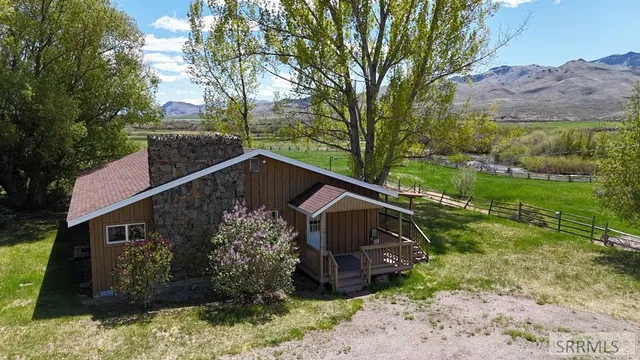 $696,000 | 11 Valley Road, Ellis, ID 83235
