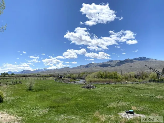 $696,000 | 11 Valley Road, Ellis, ID 83235