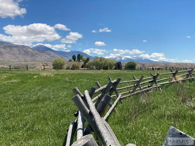 $696,000 | 11 Valley Road, Ellis, ID 83235