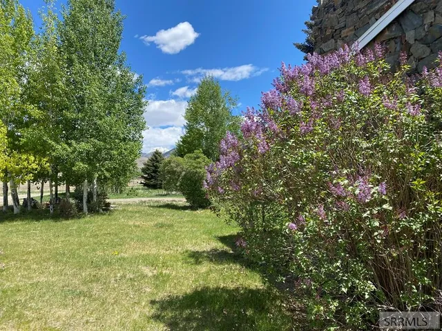 $696,000 | 11 Valley Road, Ellis, ID 83235