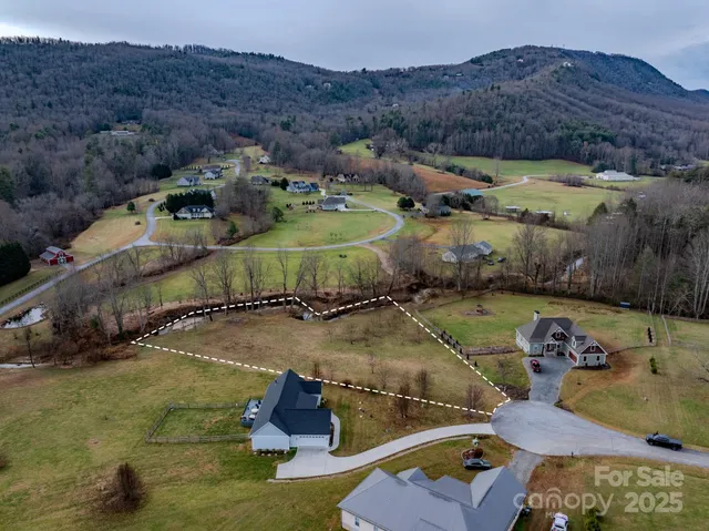 $172,000 | 0 Walnut Valley Lane, Unit 5, Hendersonville, NC 28739