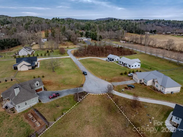 $172,000 | 0 Walnut Valley Lane, Unit 5, Hendersonville, NC 28739