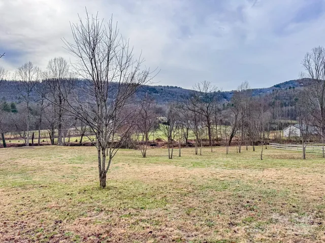 $172,000 | 0 Walnut Valley Lane, Unit 5, Hendersonville, NC 28739