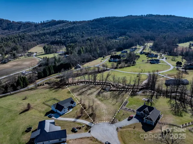 $172,000 | 0 Walnut Valley Lane, Unit 5, Hendersonville, NC 28739