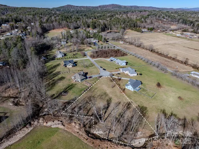 $172,000 | 0 Walnut Valley Lane, Unit 5, Hendersonville, NC 28739