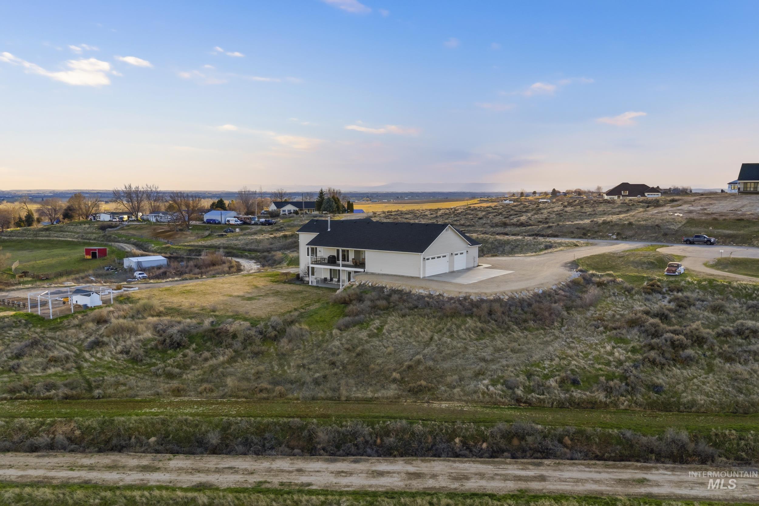 27204 Serenity Lane Caldwell, ID 83607 - Photo 3 of 50