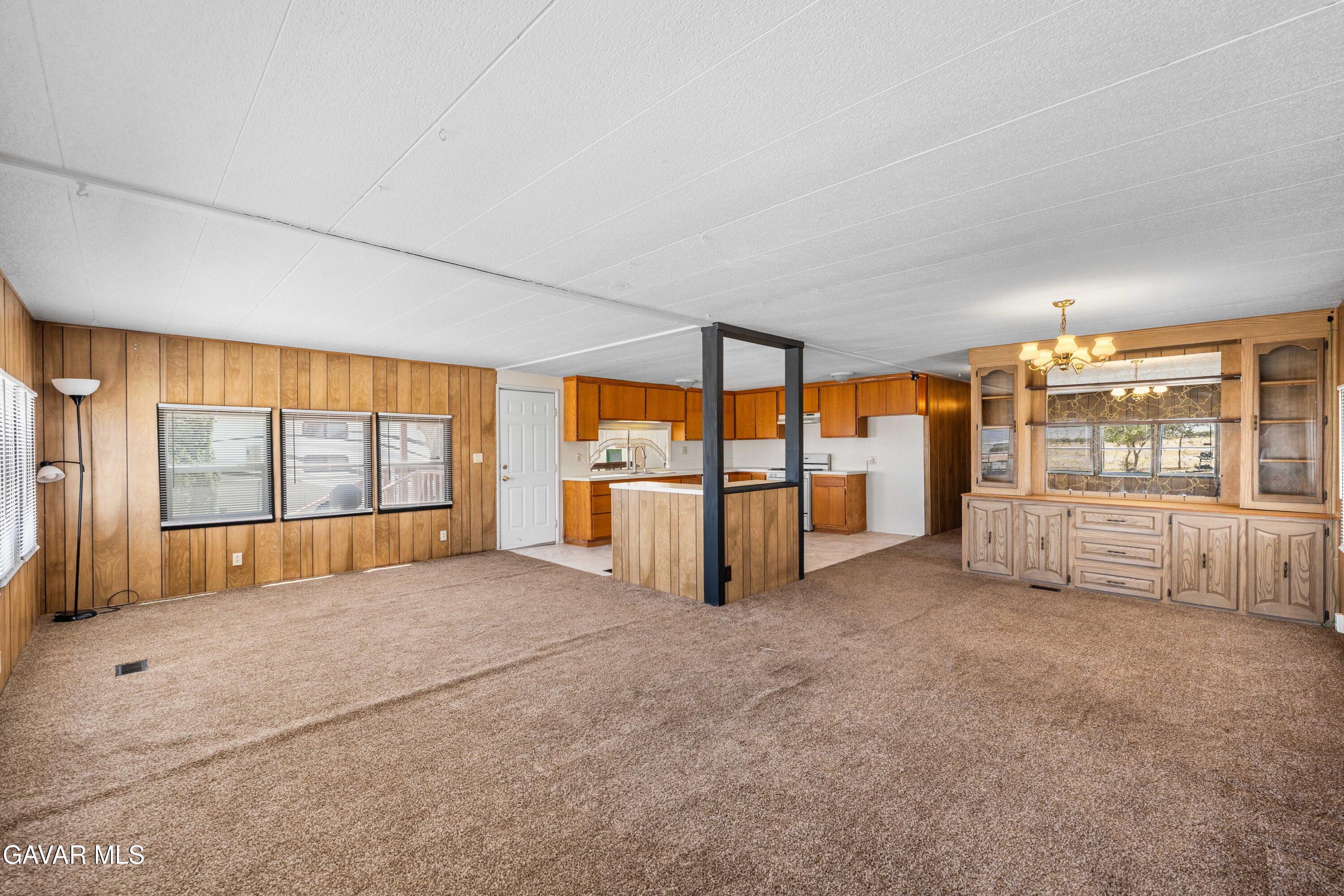 2121 Nadeau Street Mojave, CA 93501 - Photo 15 of 36 Nadeau St-12