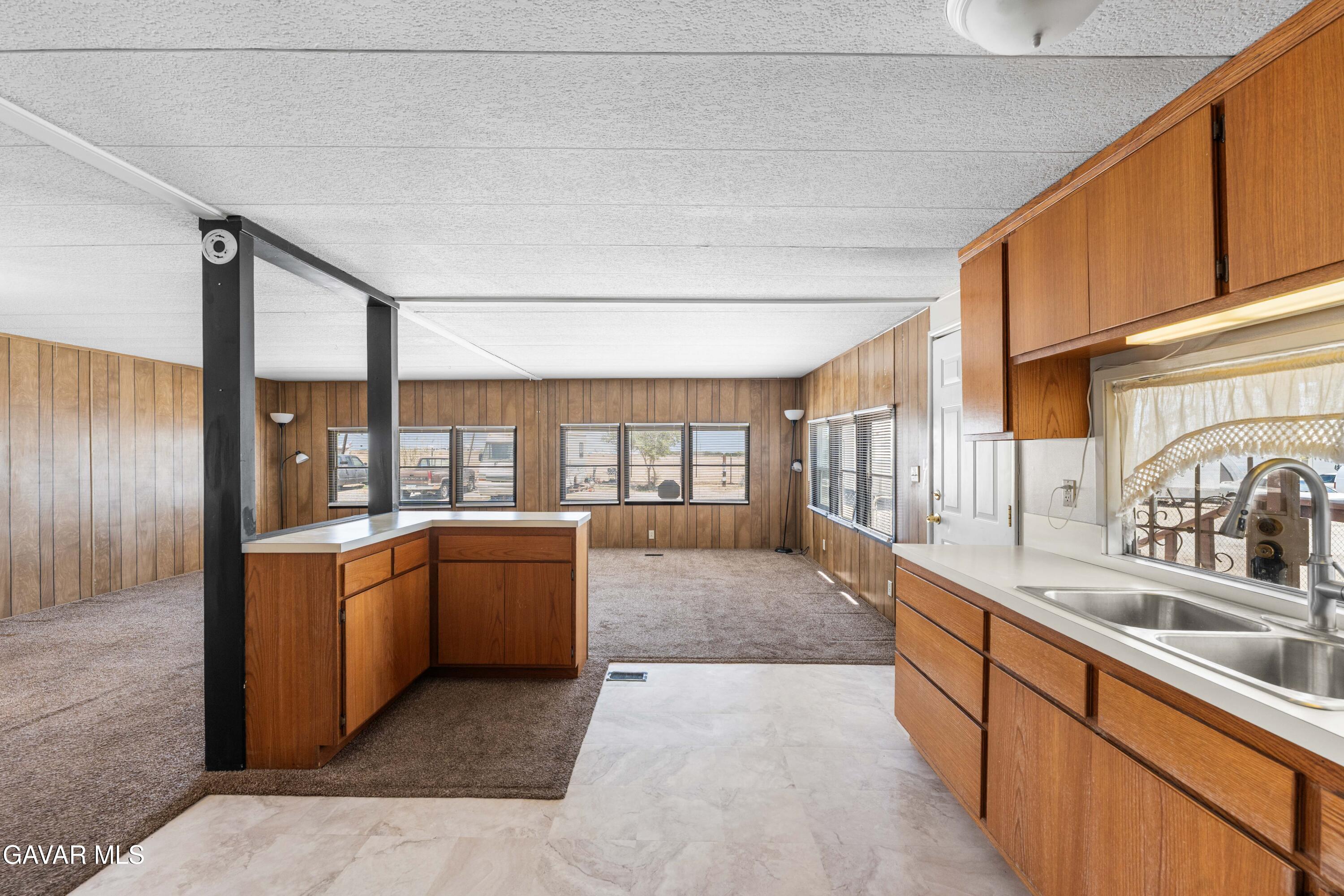 2121 Nadeau Street Mojave, CA 93501 - Photo 23 of 36 Nadeau St-21