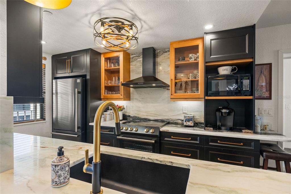 1591 Beach Road, Unit 401 Englewood, FL 34223 - Photo 7 of 63